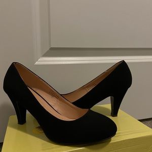 Black High Heels | Size 9